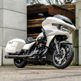 Load image into Gallery viewer, 2-1 Slip-On Muffler for Touring, Slashcut Black - Electronic - Image 4
