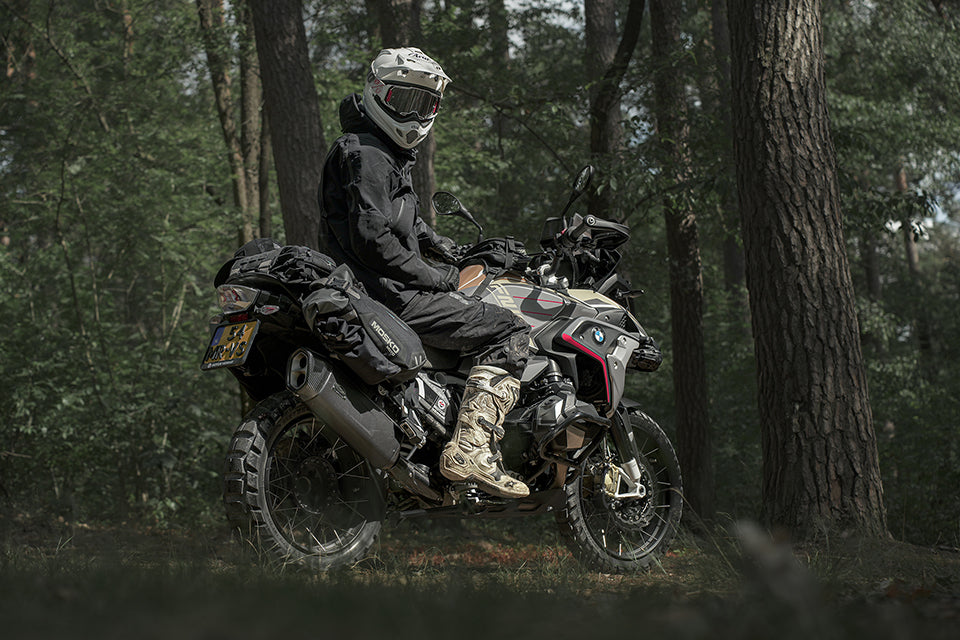 BMW R1200 GS // R1250 GS Nomad Exhaust, Black - Image 9