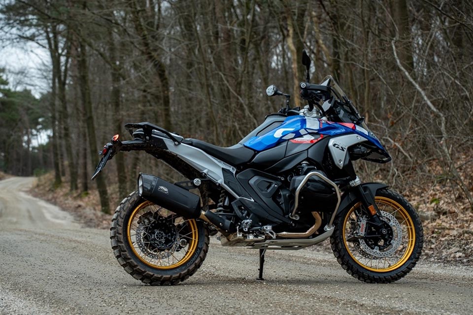 BMW R1300 GS Nomad S Exhaust, Black - Image 7