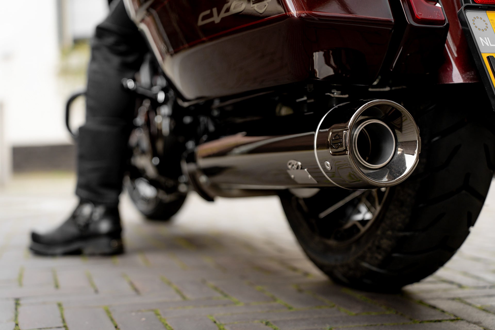 About Us – Dr. Jekill and Mr. Hyde Exhaust USA
