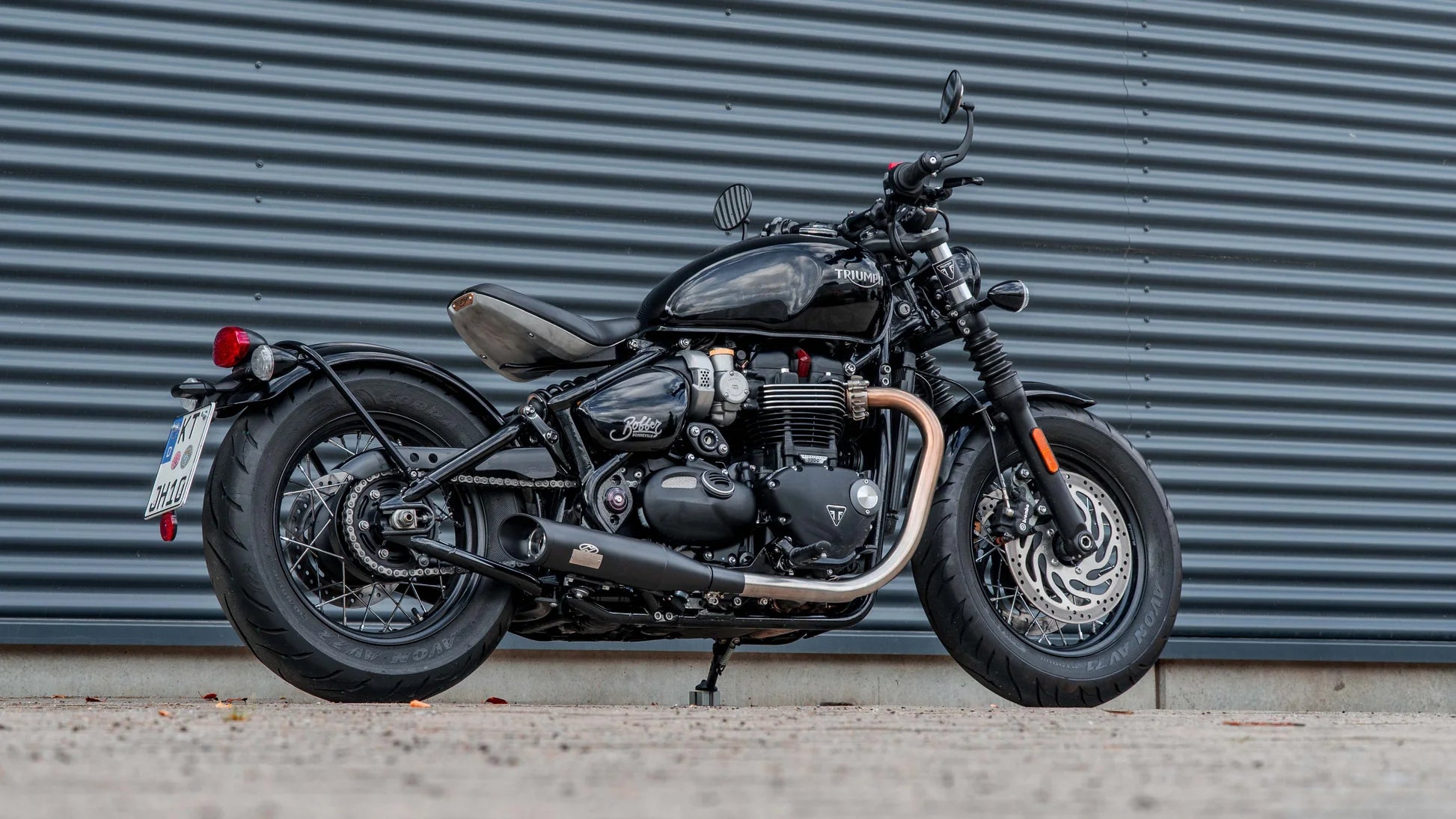Dr. Jekill & Mr. Hyde® Exhaust for Triumph Bonneville Bobber & Speedmaster (2017–2024)